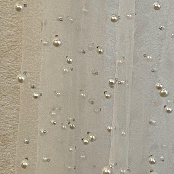 New in Box Oh Polly full length long sleeve pearl accented sheer bridal robe - Picture 5 of 14